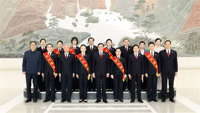 ��߼���С�ʱ����ģ����커��δ���ŶӴ����Ƚ��¼������